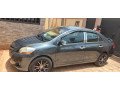 toyota-yaris-berline-small-0