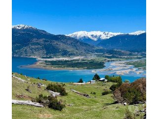 A VENDRE EN PATAGONIE AVEC VUE EXTRAORDINAIRE SUR LAC