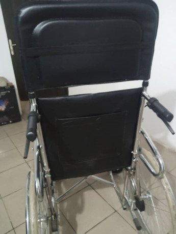 fauteuil-roulant-neuf-big-2