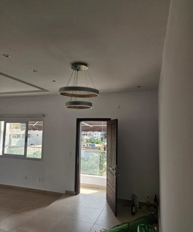 en-vente-une-villa-de-3-pieces-a-la-cite-sir-big-2