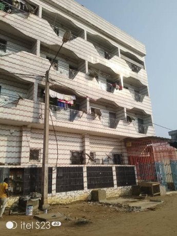 vente-dun-immeuble-r3-big-0