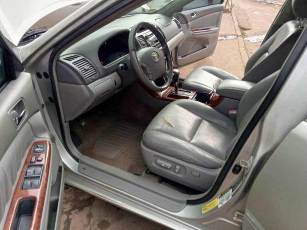 toyota-camry-2006-automatique-essence-climatise-a-vendre-yaounde-big-3