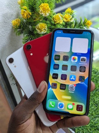 iphone-xr-big-0