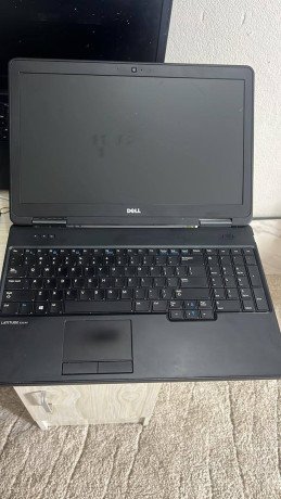 dell-latitude-e5540-big-0