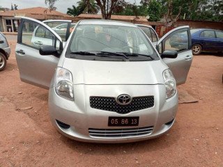 Toyota Yaris vitz 2008 occasion Europe manuel essence a vendre Yaoundé