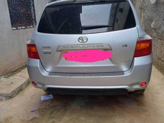 Toyota Highlander 2009 automatique essence V6 a vendre douala