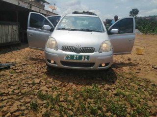 Toyota Yaris 2005 occasion Europe manuel essence climatisé a vendre Yaoundé