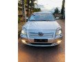 toyota-avensis-liftback-2005-small-4