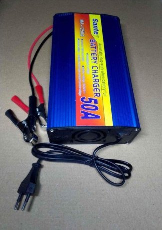 chargeur-de-batterie-intelligent-pour-voiture-et-moto-12v-50a-big-2