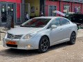 toyota-avensis-annee-2012-small-4