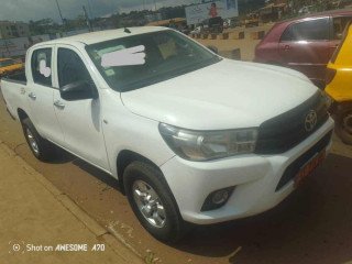 Toyota pick-up Hilux reprise cami 2018 a vendre Yaoundé