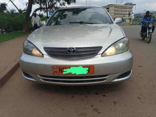 Toyota Camry Le 2005 automatique essence climatisé a vendre Yaoundé