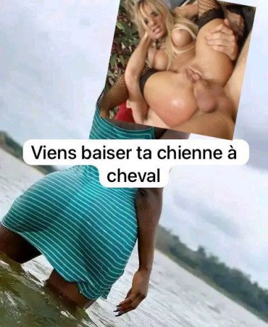 etudiante-fait-massage-erotique-body-body-avec-huile-essentielle-et-baise-big-0