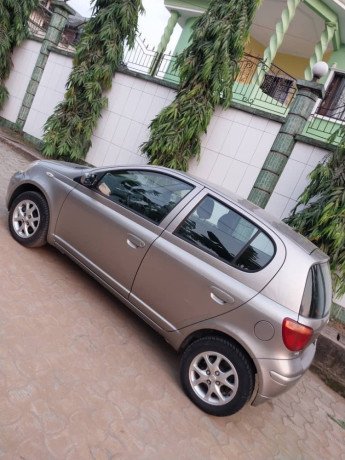 toyota-yaris-big-4