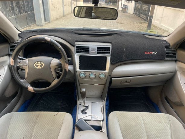 toyota-camry-big-2