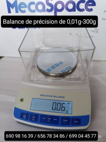 balance-de-laboratoire-big-0