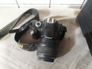 Nikon DC50