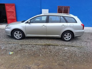 Toyota Avensis verso