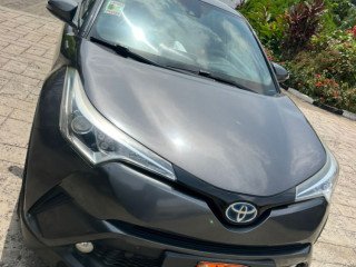 Toyota CHR 2018 hybride