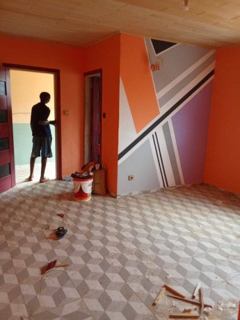 studios-neufs-avec-forage-dans-la-barriere-a-simbock-mbadoumou-big-0