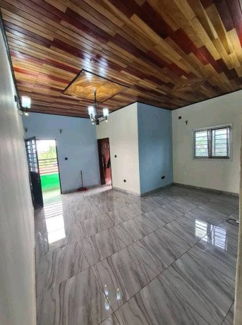 beau-studio-neuf-a-nkoabang-big-0