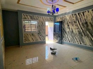 Magnifique studio à Nkoabang.