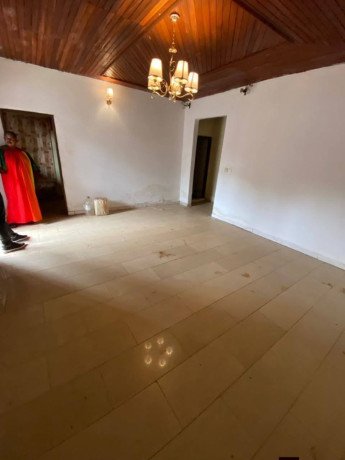 appartement-avec-parking-et-prepaye-a-emana-big-3