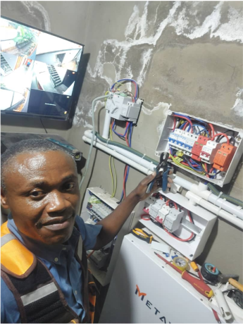 electricien-professionnel-yaounde-depannage-installation-7j7-big-0