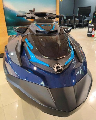 2025-sea-doo-gtx-170-tech-package-audio-idf-ibr-jetski-big-1